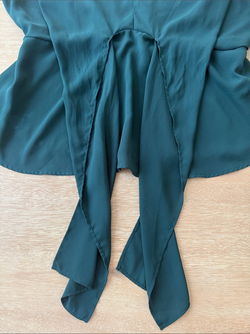 F21+ Flowy Tie Front Top | 1X - Picture 7 of 7